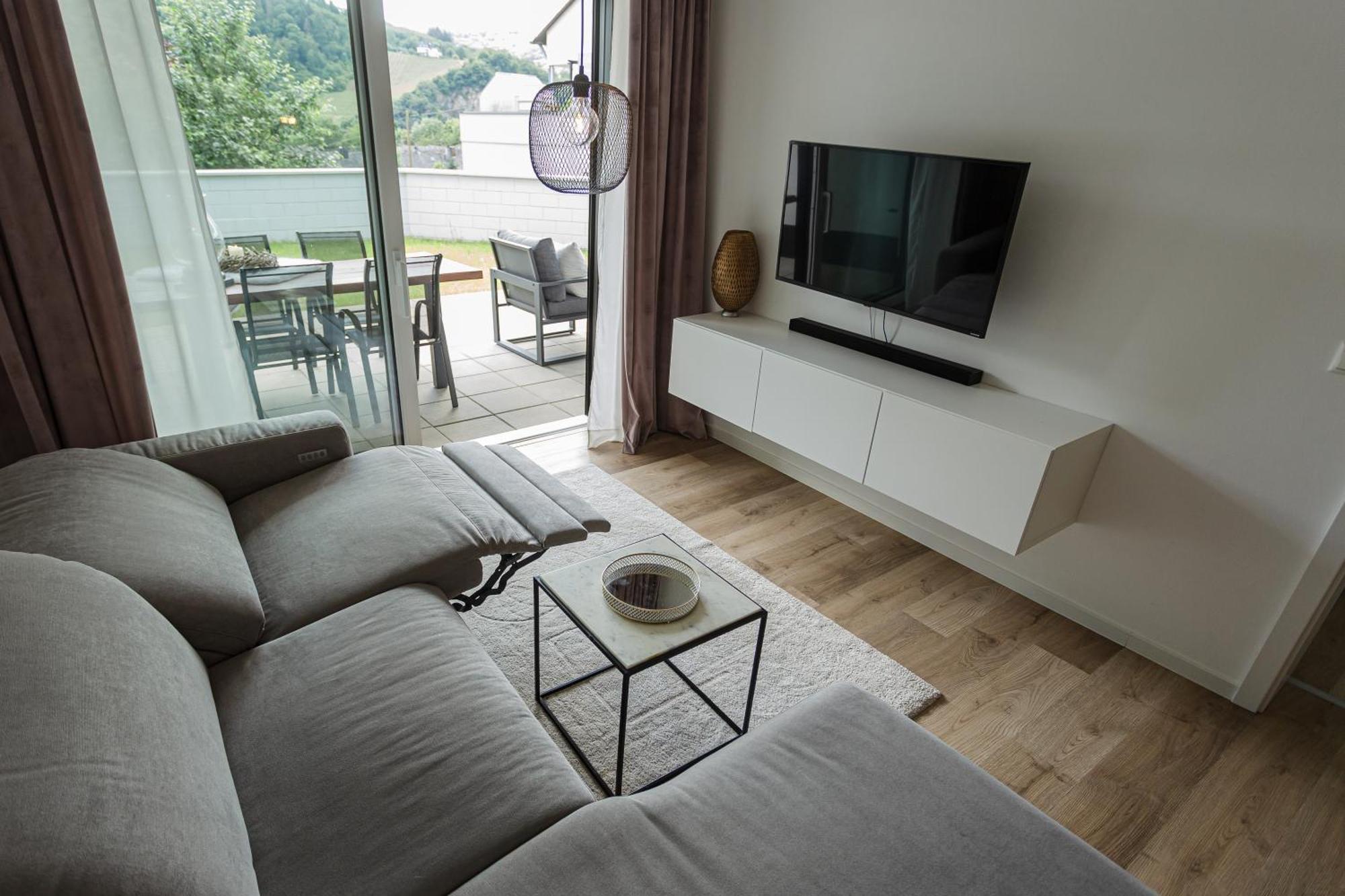 Luxusferienwohnung Moselruhe Bullay Mit Grosser Terrasse Und Schoenem Ausblick Buitenkant foto